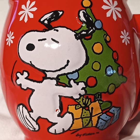 Snoopy Christmas Mug. Embossed. 2014. Red Hot. Excellent Condition. Collectible. - Picture 2 of 11